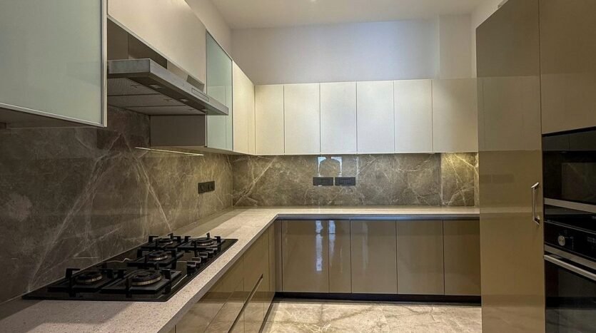 Elegant 3rd Floor with Private Terrace in Vasant Vihar